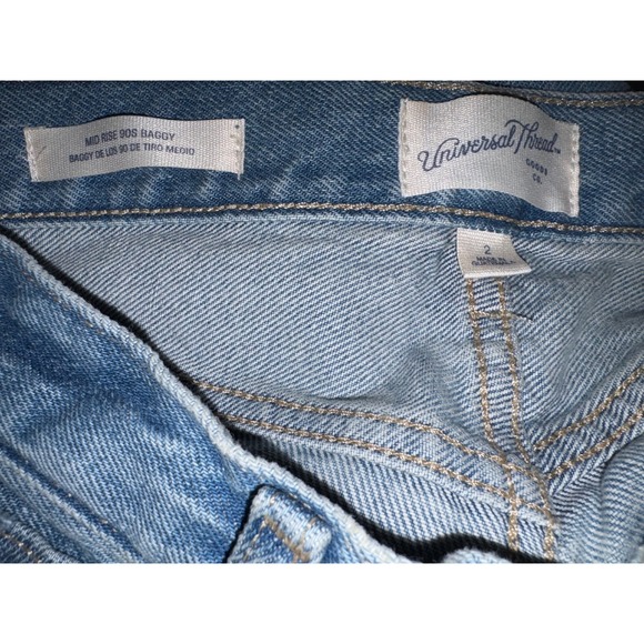 Universal Thread Mid Rise 90s Baggy Wide Leg Jeans Womens Size 2 Light Wash - Picture 7 of 7